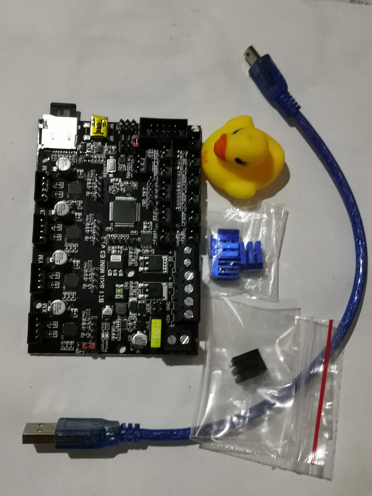 A 3D printer mainboard with connectors and drivers